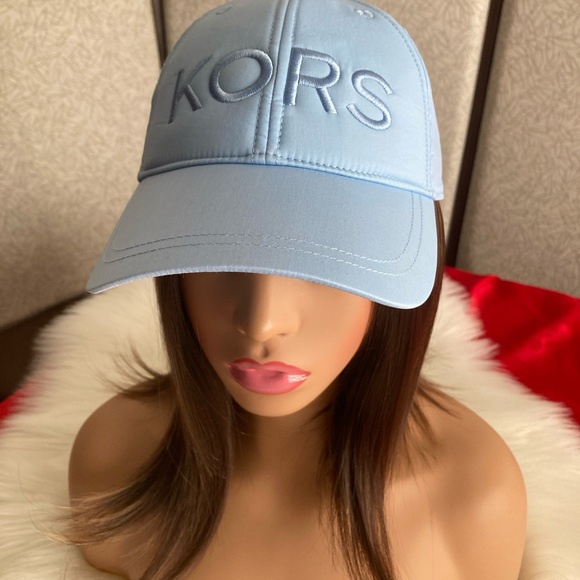 Michael kors New Baby Blue Cap Authentic - Picture 3 of 12
